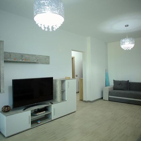 Isabelle Apartament Alezzi Beach Resort Mamaia Nord Năvodari المظهر الخارجي الصورة