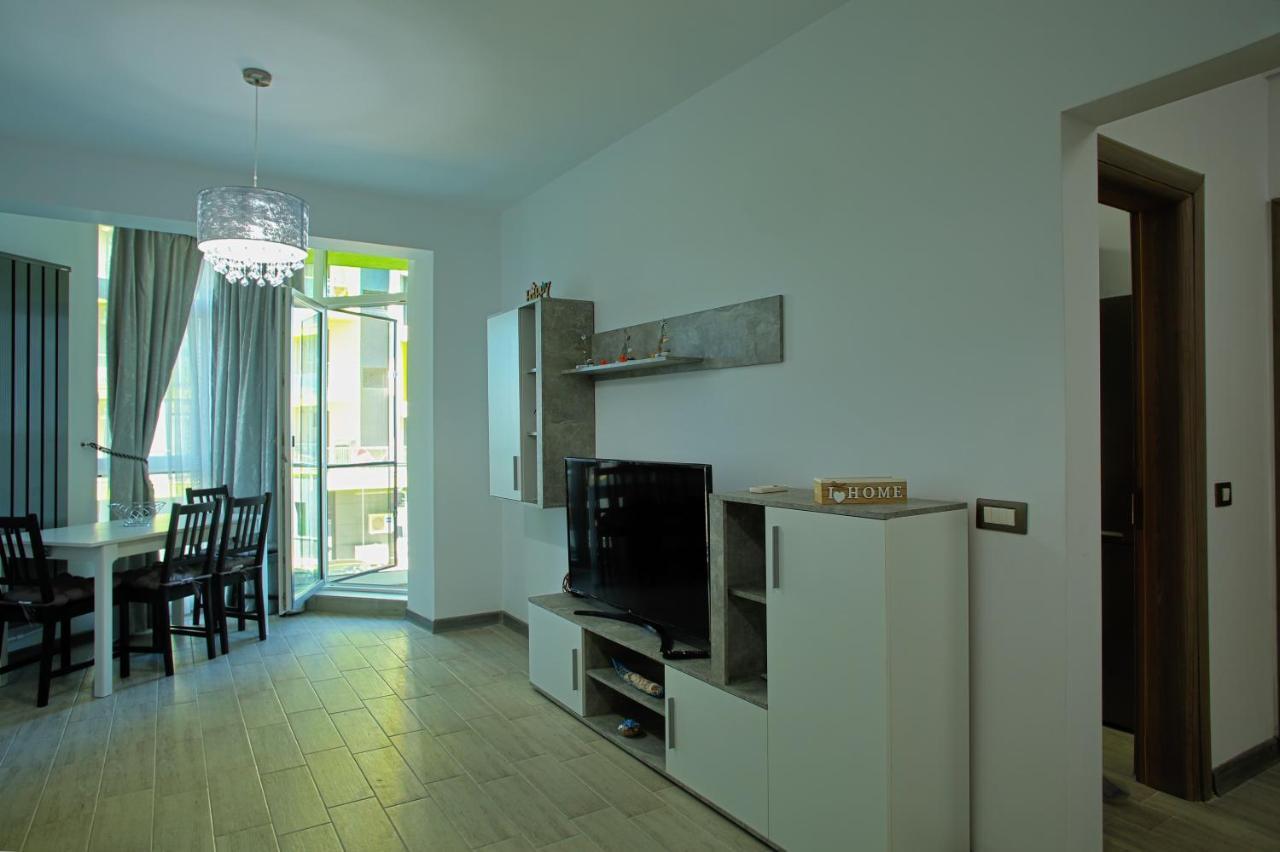 Isabelle Apartament Alezzi Beach Resort Mamaia Nord Năvodari المظهر الخارجي الصورة