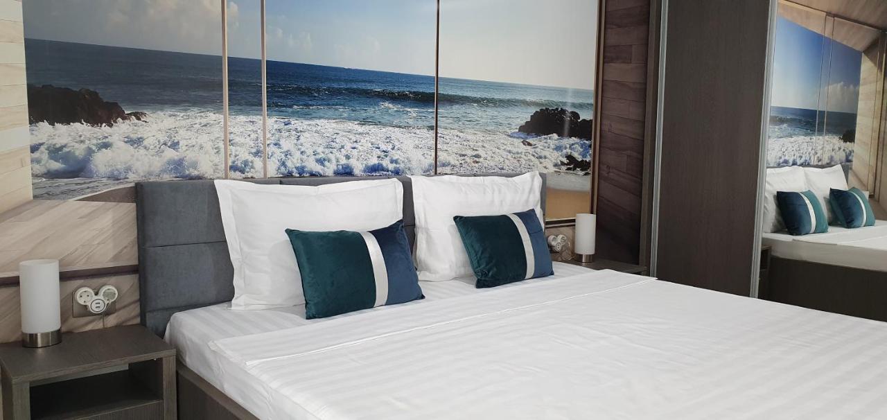 Isabelle Apartament Alezzi Beach Resort Mamaia Nord Năvodari المظهر الخارجي الصورة