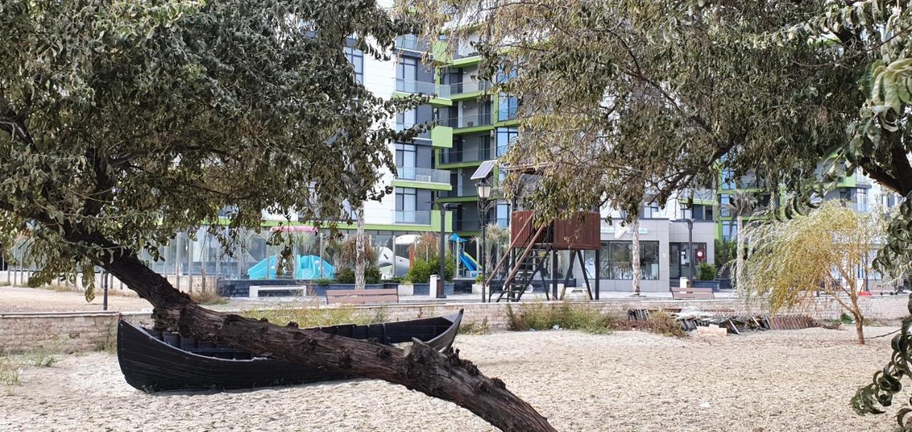 Isabelle Apartament Alezzi Beach Resort Mamaia Nord Năvodari المظهر الخارجي الصورة